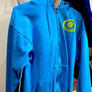 Popular Alaskan Bar- F street station- medium unisex